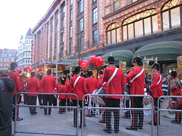 Razprodaje London Harrods